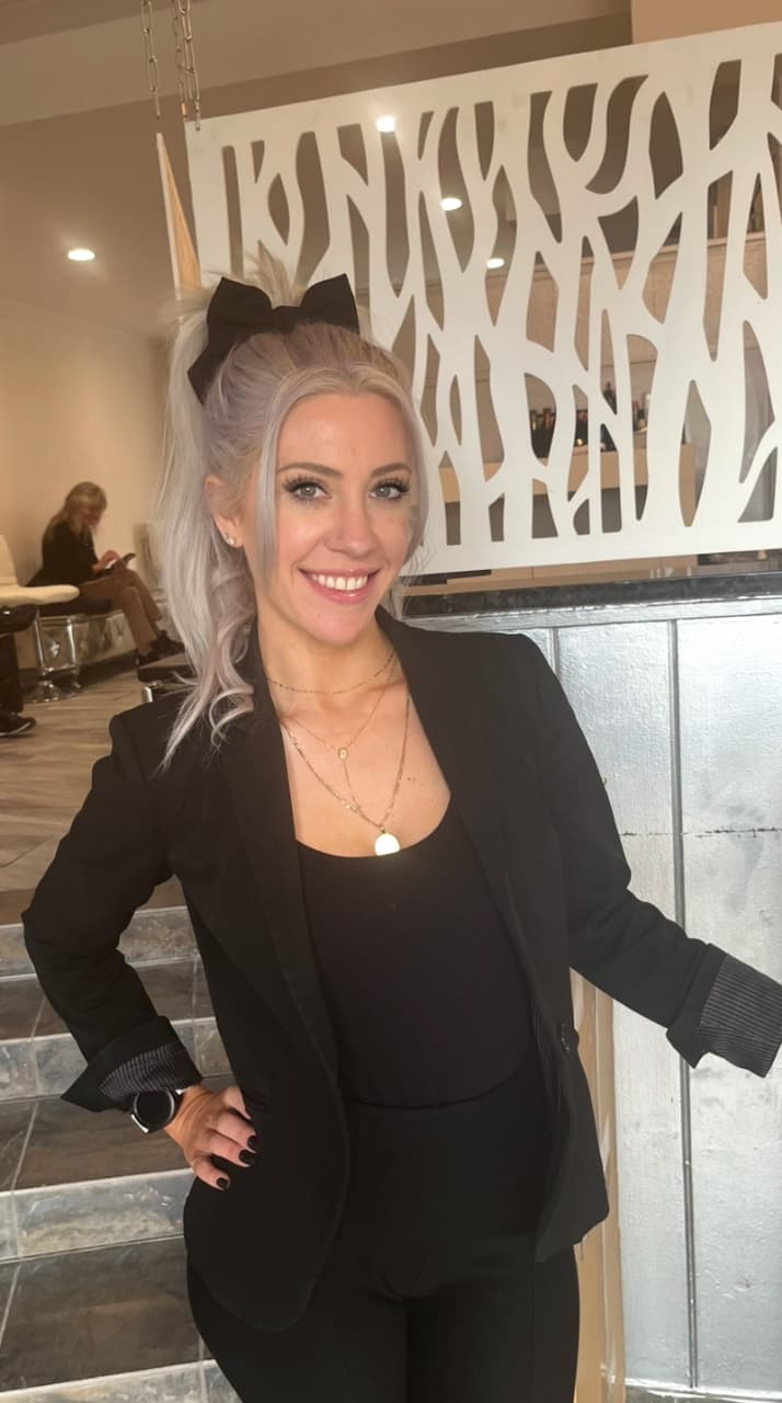 Whitney, Esthetician at Ariava Medical Aesthetics